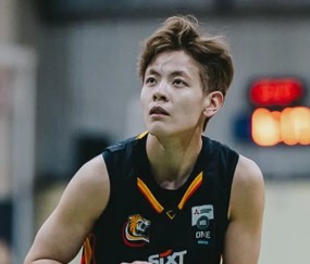 FB体育app下载-NBL1联赛：杨舒予12分4板5助，墨尔本老虎68-71不敌吉隆联